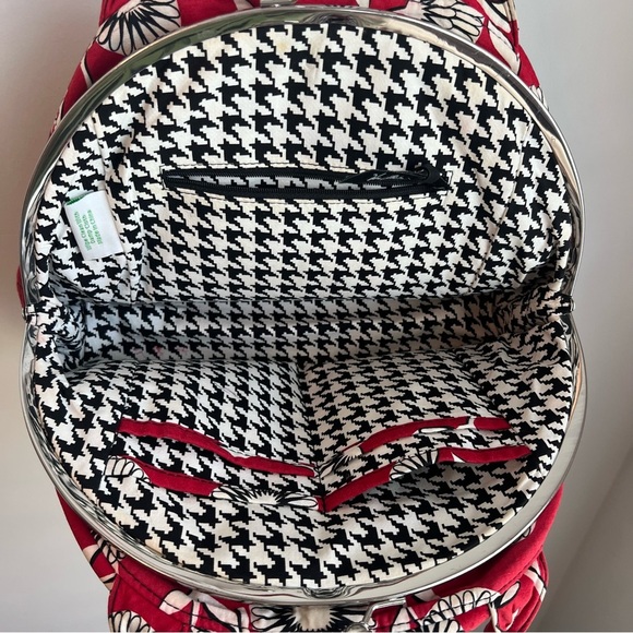 Vera Bradley Red and White Quilted Shoulder Bag - Picture 10 of 16